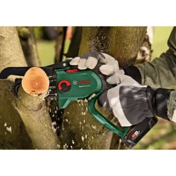 Outlet Bosch Akku- Kettensäge EasyChain 18V-15-7 - ohne Akku und Ladegerät