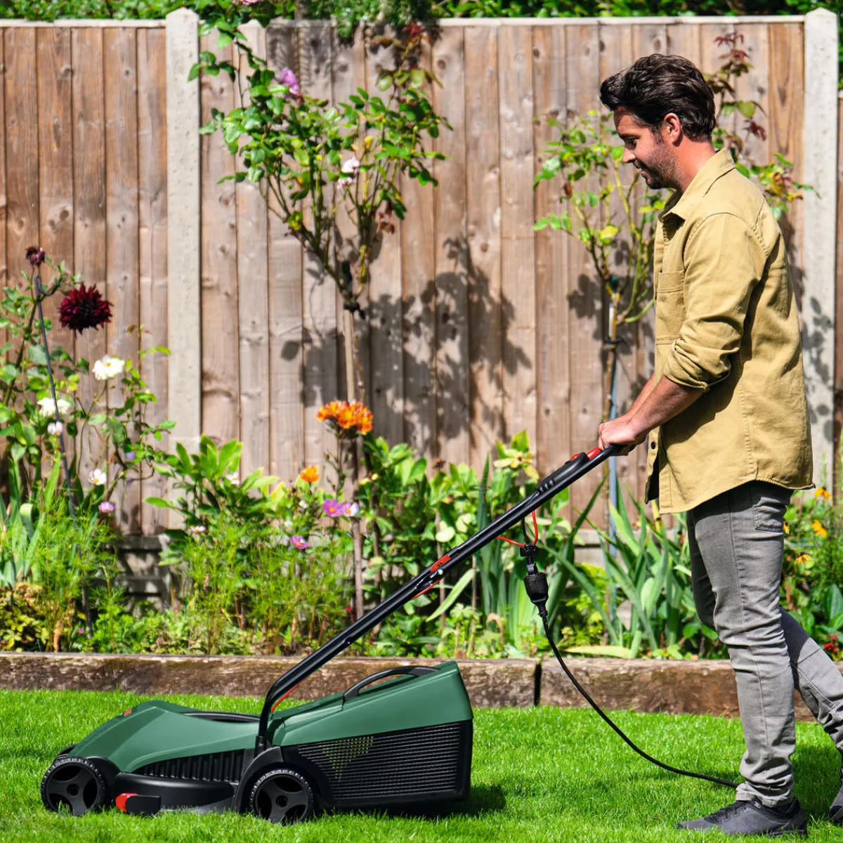 Clearance Bosch Elektro-Rasenmäher EasyRotak 32-205