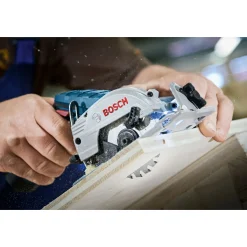 Discount Bosch Professional Akku-Kreissäge GKS 12V-26 solo