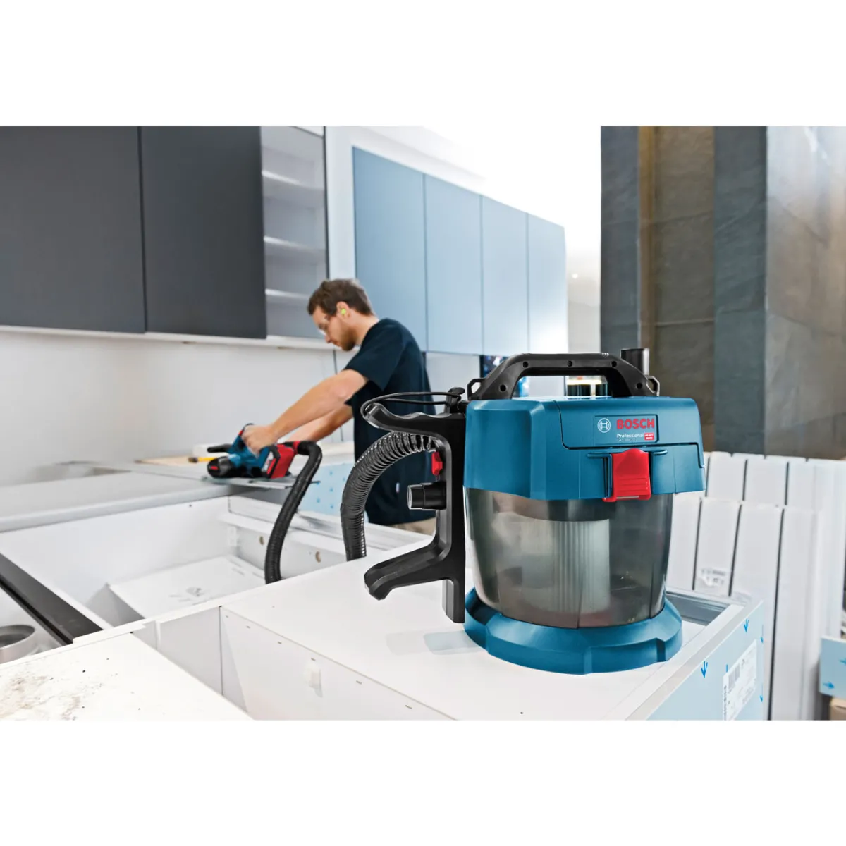 Clearance Bosch Professional Akku-Staubsauger-Set GAS 18V-10 solo