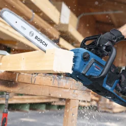 Bosch Professional Kettensäge 18V-40 Professional