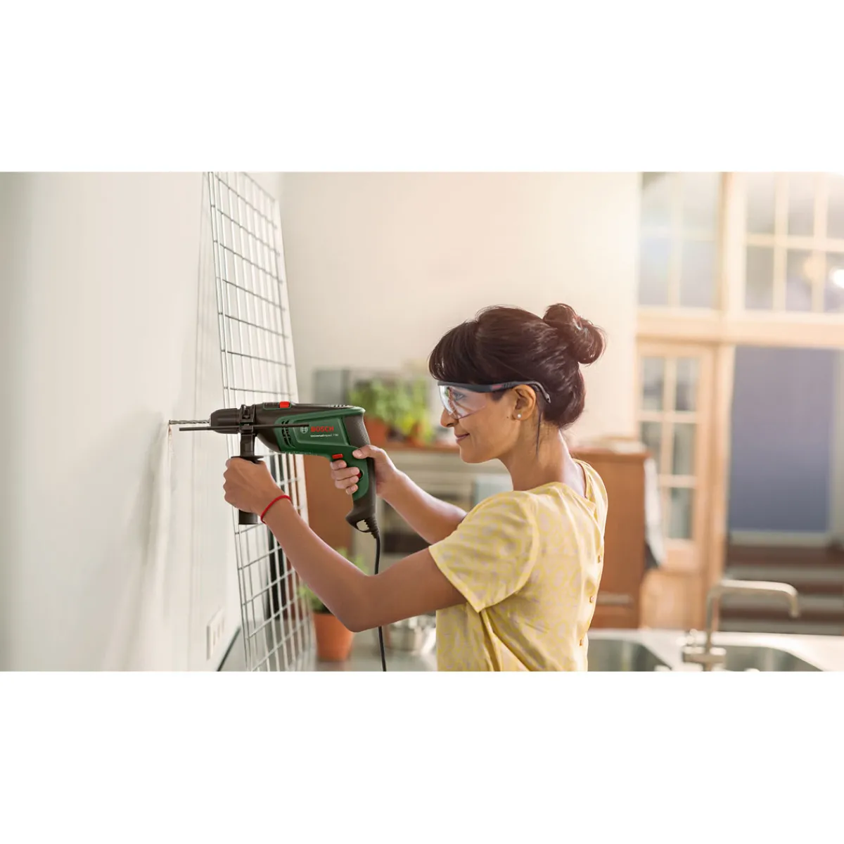 Sale Bosch Schlagbohrmaschine Universal Impact 730