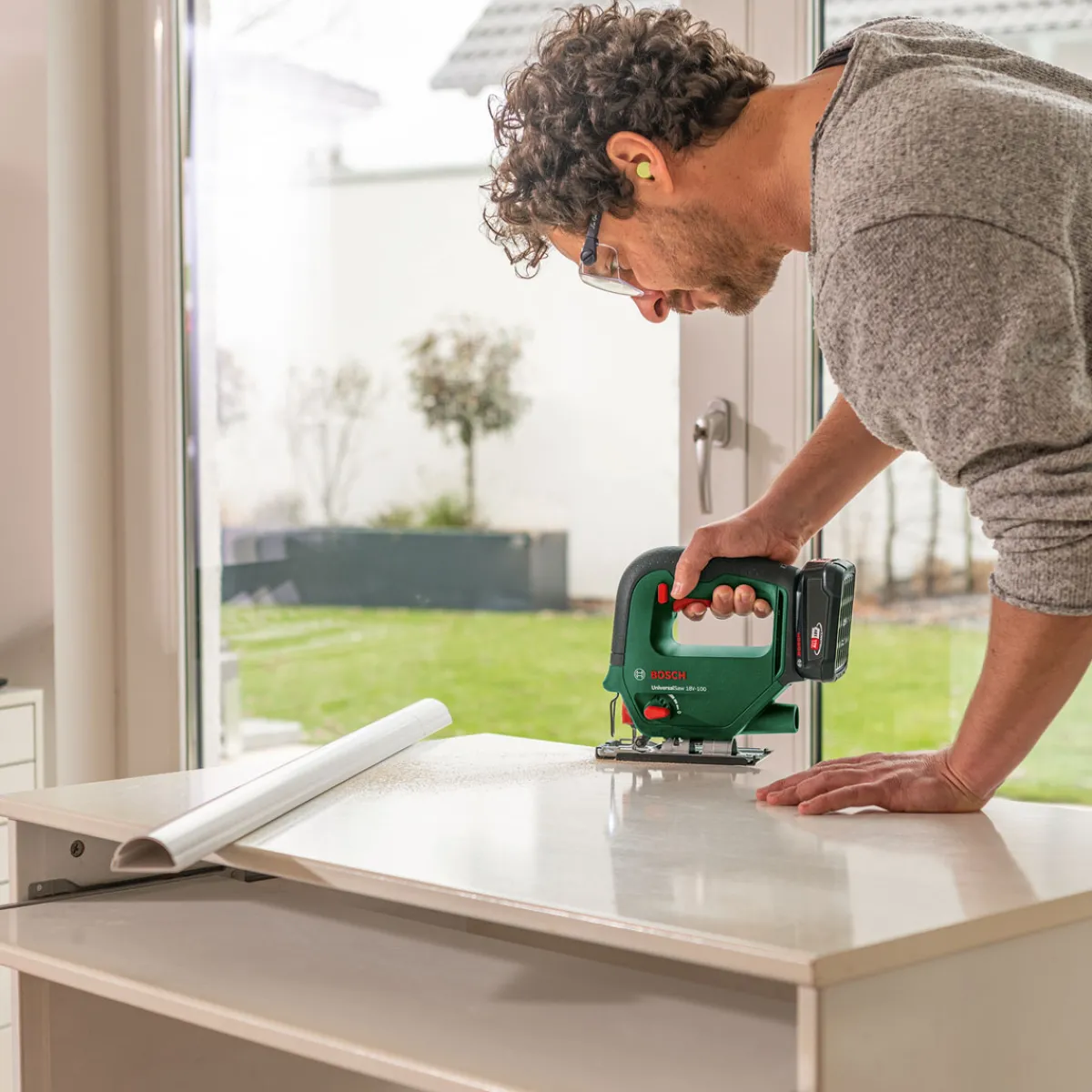 Clearance Bosch Stichsäge Universalsaw 18V-100