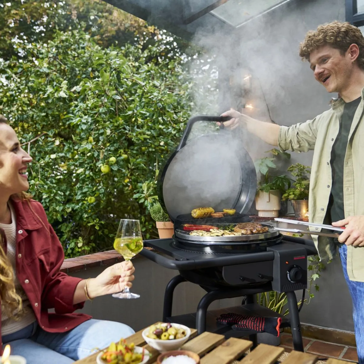 Clearance Char-Broil CBPatio Bistro E2Coal 240