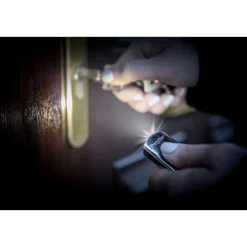 Outlet Energizer LED-Taschenlampe Keychain silber