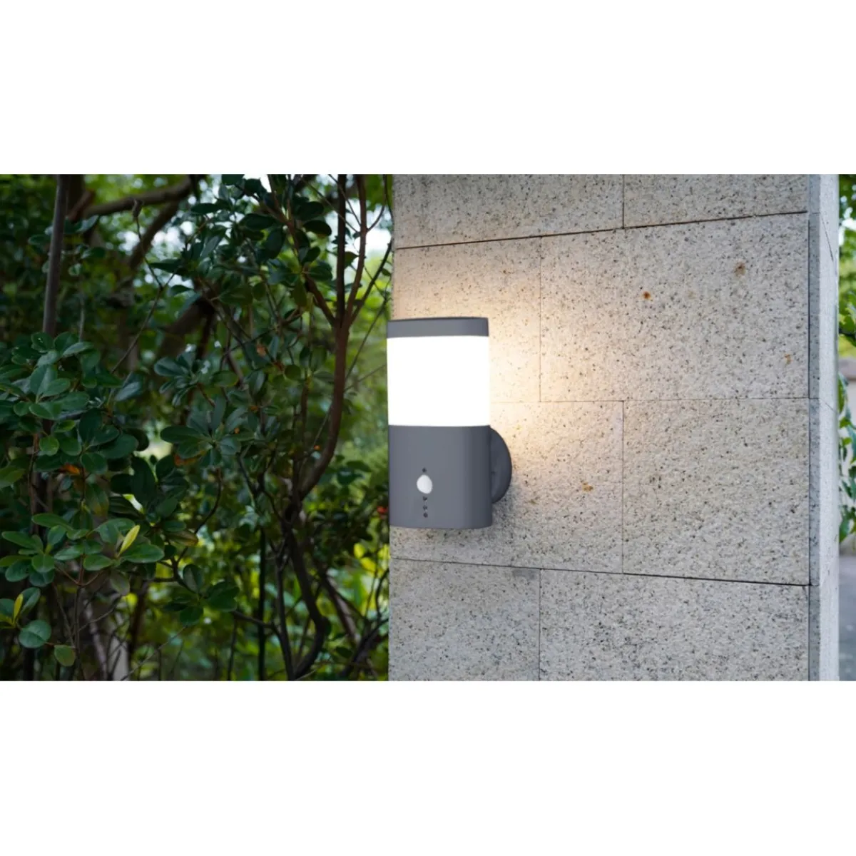 Outlet Flector Garten LED-Außenwandleuchte Mira mit Bewegungsmelder grau