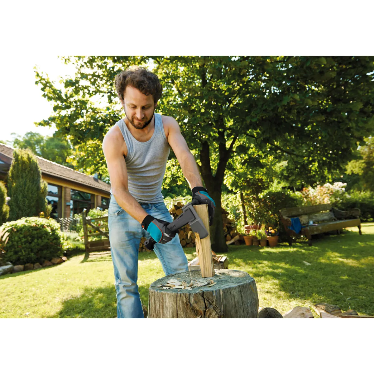 Online Gardena Universalaxt 1000 A 700 g
