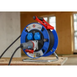 Brennenstuhl Kabeltrommel CEE 30m H07RN-F3G1,51xCEE 16A/400V 2xSchuko 230V
