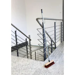 Discount Steuber Krallenbesen Haushalt Kunststoffborste mit Metallstiel