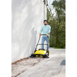 Sale Kärcher Kehrmaschine S6 Twin