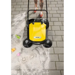 Sale Kärcher Kehrmaschine S6 Twin