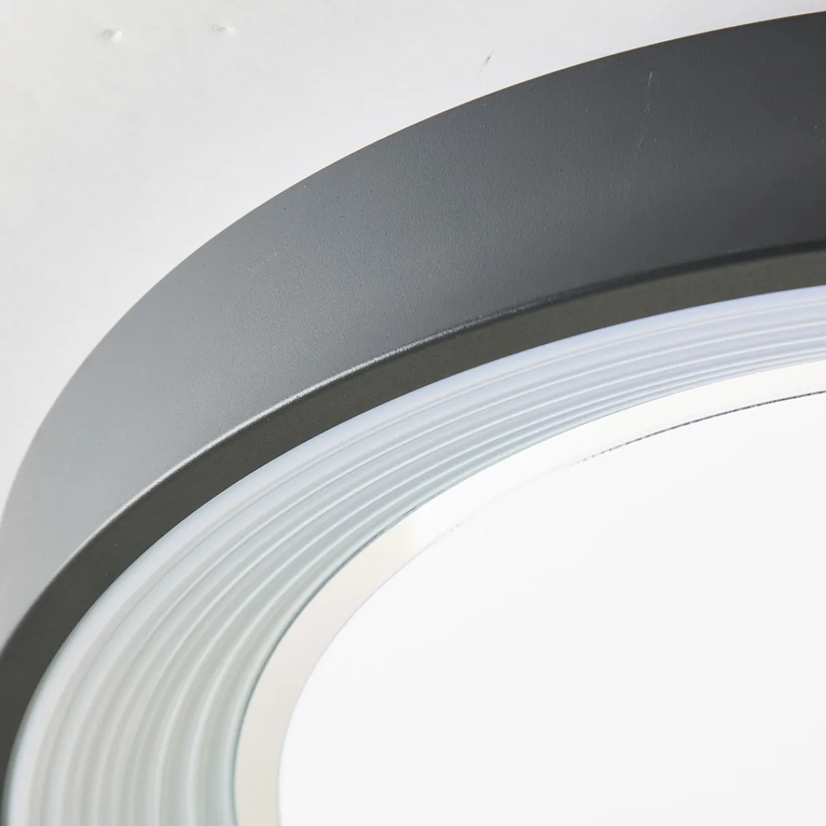 Hot Brilliant LED-Deckenleuchte Florella 48,5 x 8,5 cm inkl RGB-Funktion