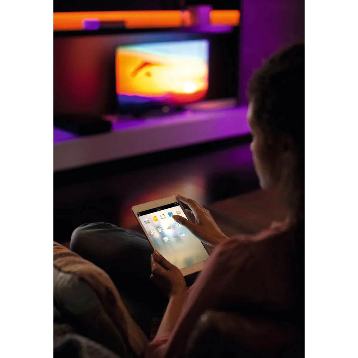 New Philips Hue LED-Lichtband Lightstrip Plus Basis 2m weiß