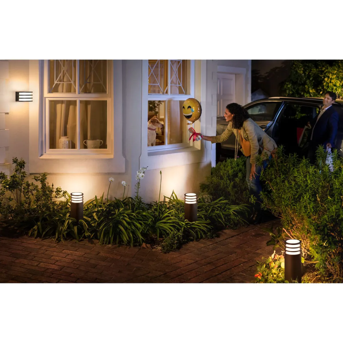 New Philips Hue LED-Wegeleuchte Lucca anthrazit