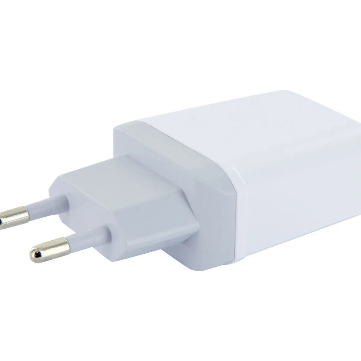 Clearance Schwaiger 230V Ladeadapter mit Quick Charge 3.0